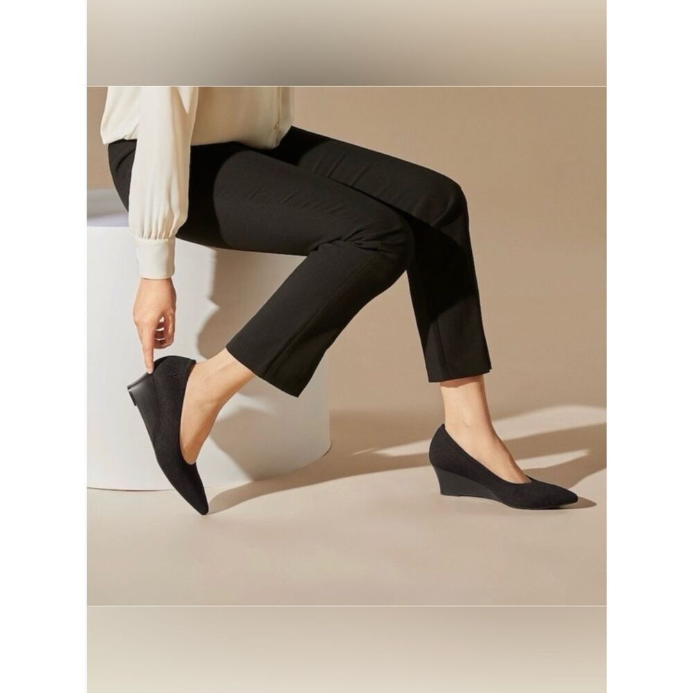 VIVAIA Aria Pointed-Toe Wedge Heels – Black – Size 10.5